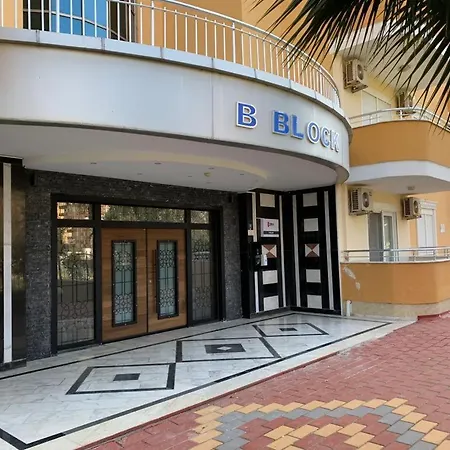 A Great On A Sea Front With Mountain Views - Cebeci 8 Apartmán *