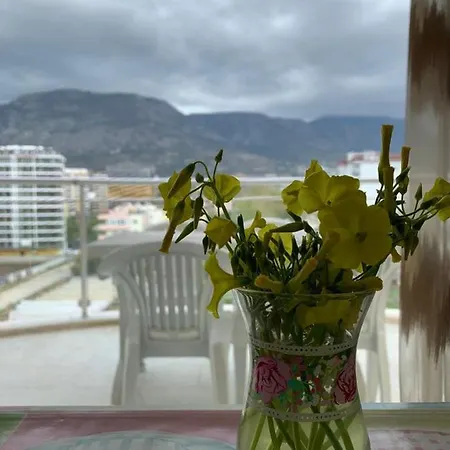 Apartmán A Great On A Sea Front With Mountain Views - Cebeci 8 *
