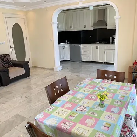 Apartmán A Great On A Sea Front With Mountain Views - Cebeci 8
