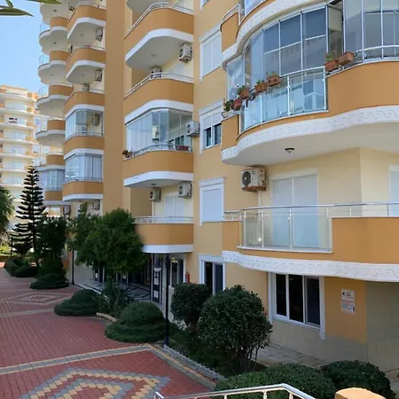 A Great On A Sea Front With Mountain Views - Cebeci 8 Apartmán *